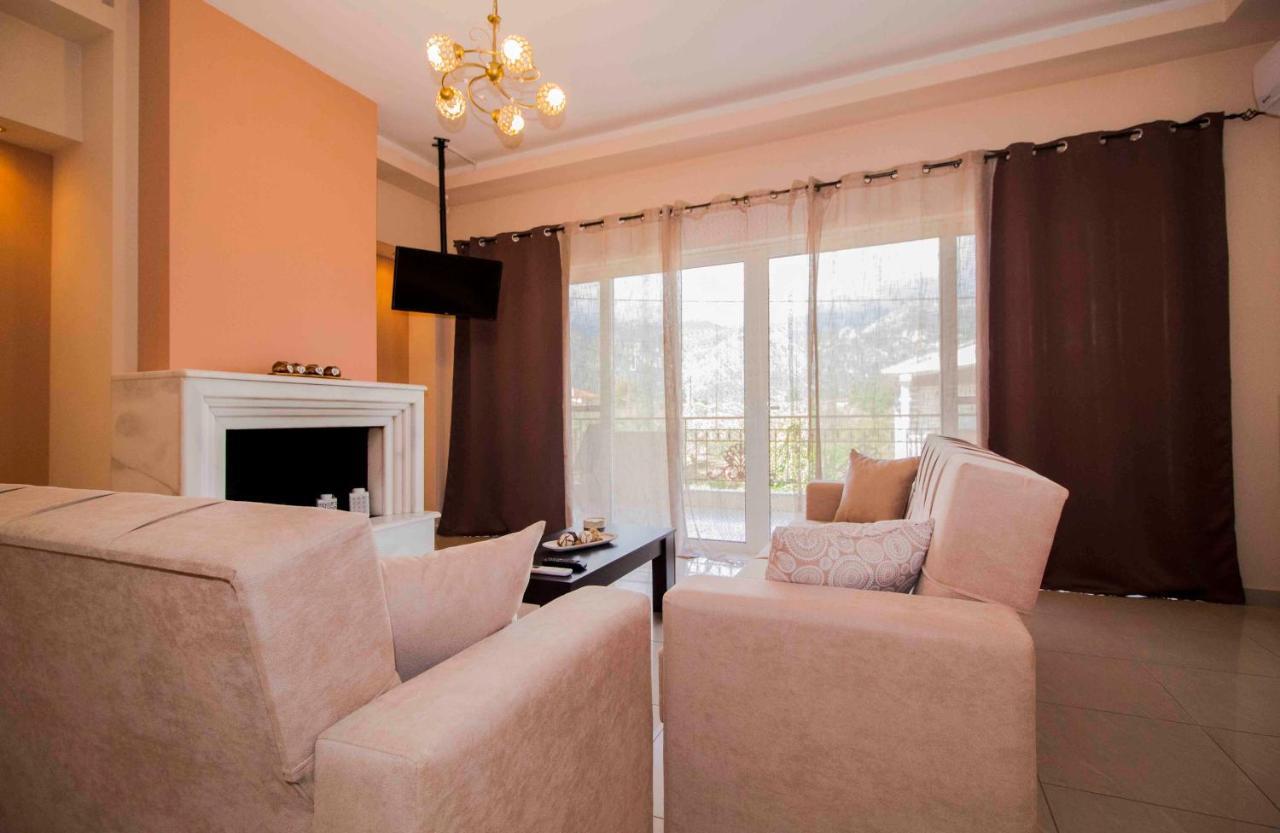 Camares Home Sparta Спарти Екстериор снимка