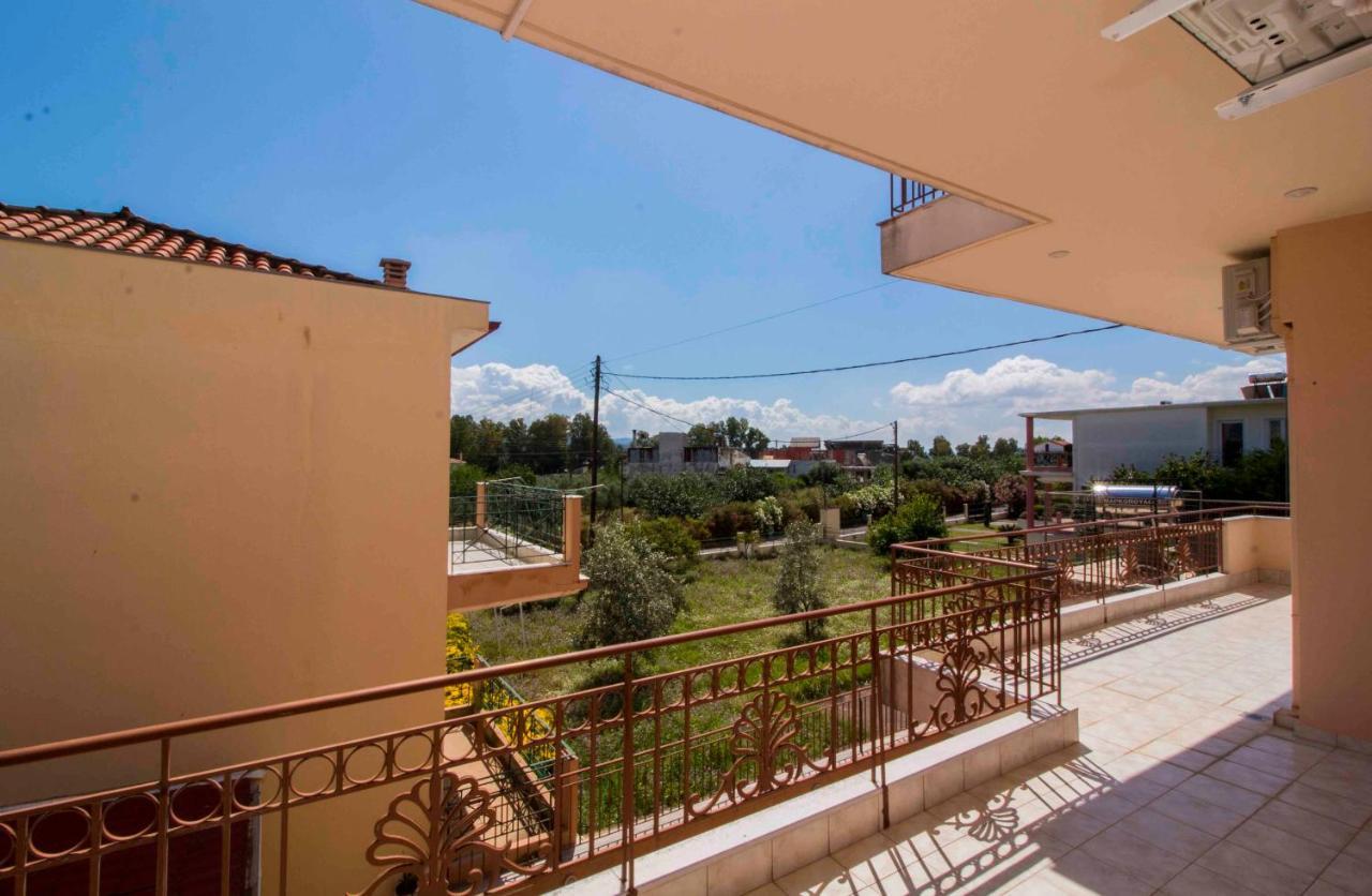 Camares Home Sparta Спарти Екстериор снимка