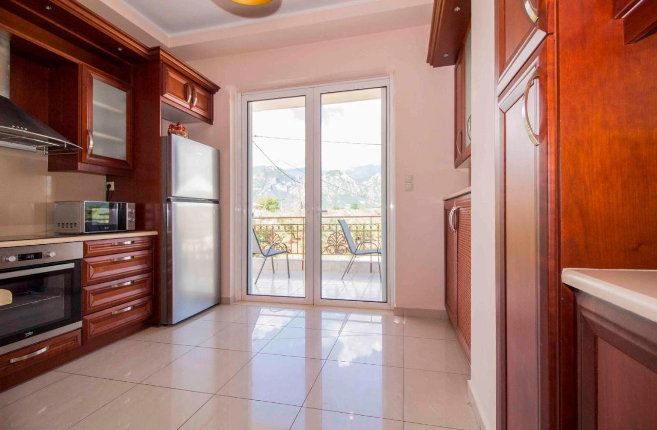 Camares Home Sparta Спарти Екстериор снимка