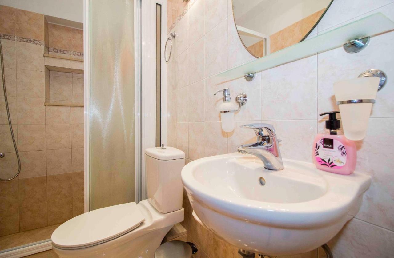 Camares Home Sparta Спарти Екстериор снимка