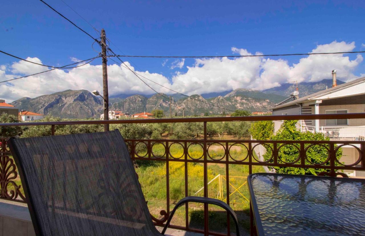 Camares Home Sparta Спарти Екстериор снимка